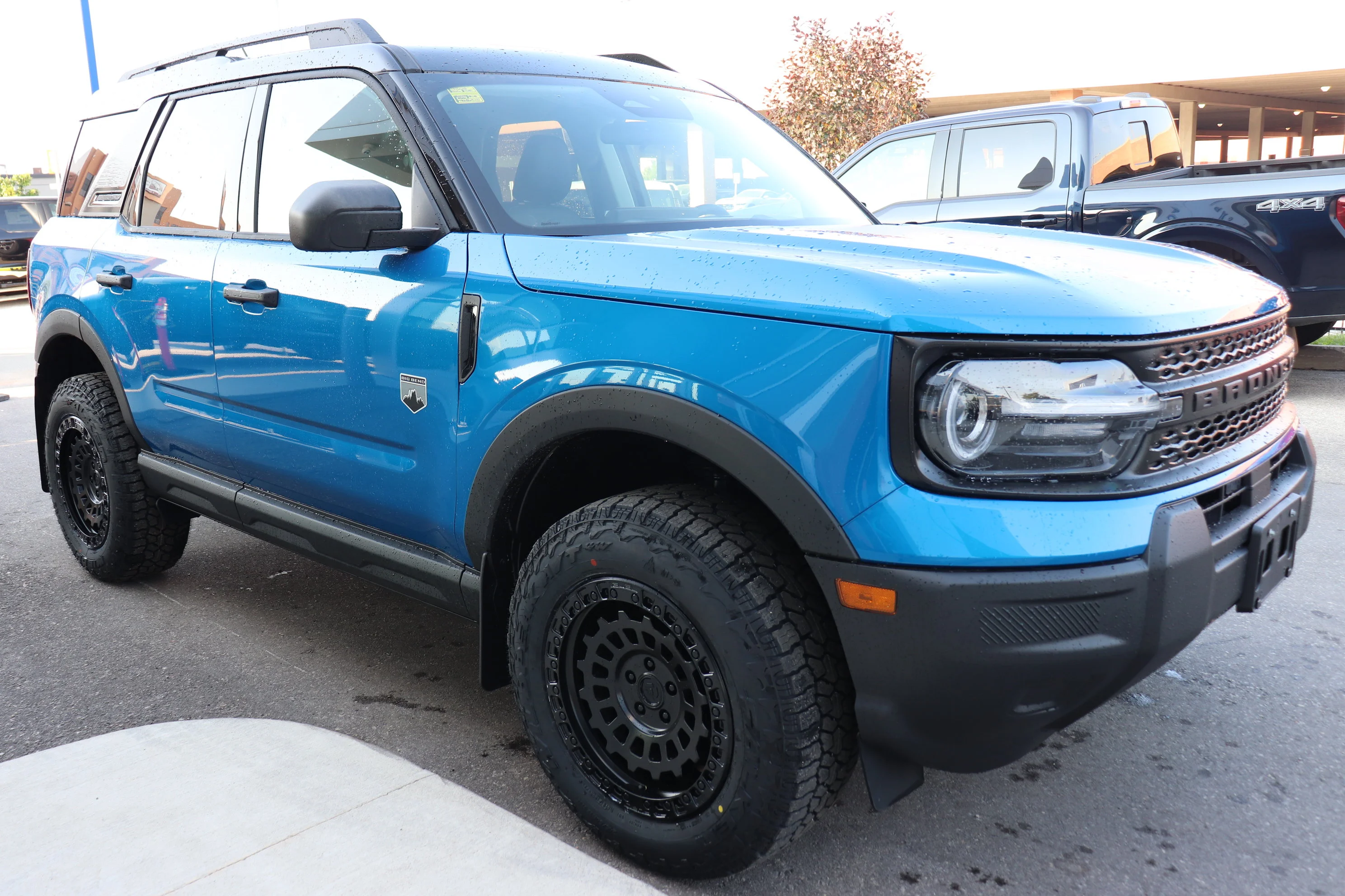 New 2026 VELOCITY BLUE METALLIC Ford Big Bend image 5