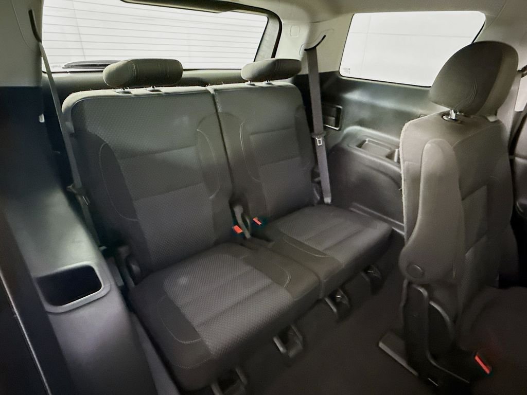 Used 2021 Summit White GMC SLE image 26