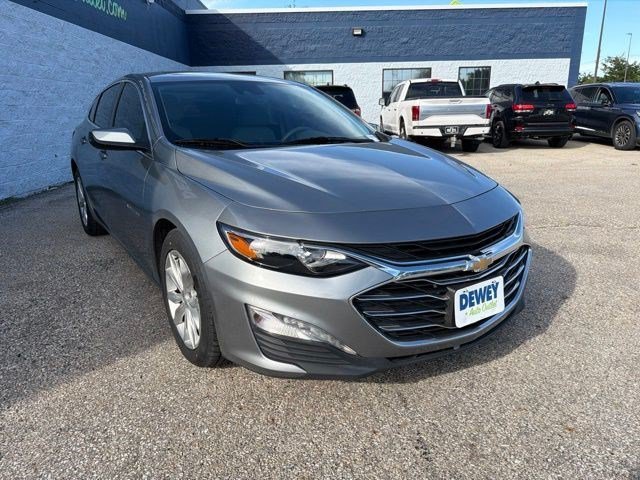 Used 2024 Sterling Gray Metallic Chevrolet LT image 7