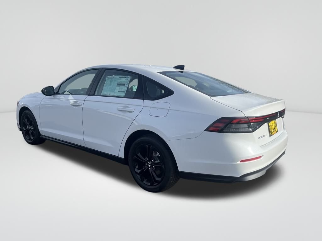 2025 Honda Accord SE 1.5T photo 3