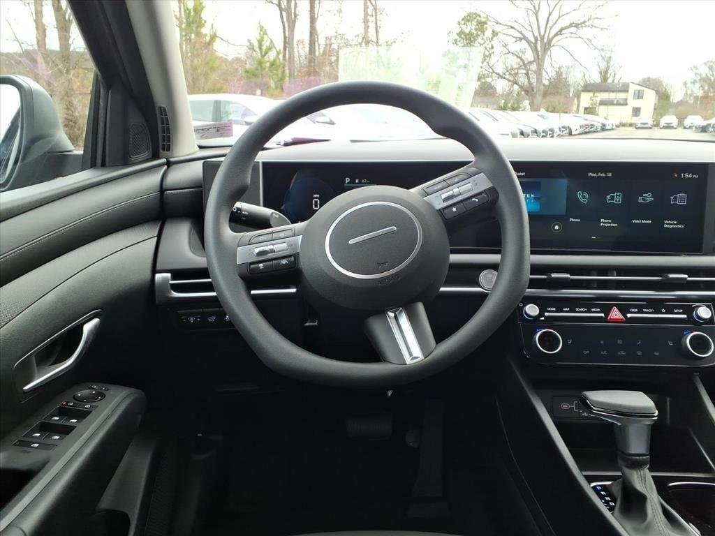New 2026 Phantom Black Hyundai SEL FWD image 20