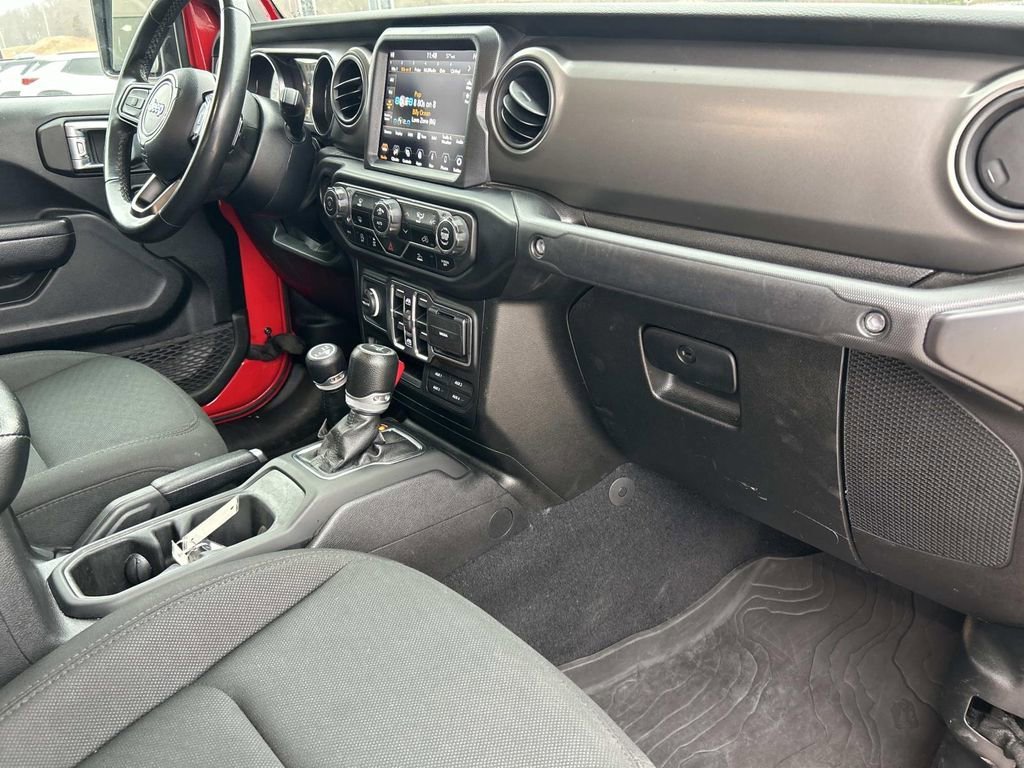 Used 2022 Firecracker Red Jeep Sport S image 19