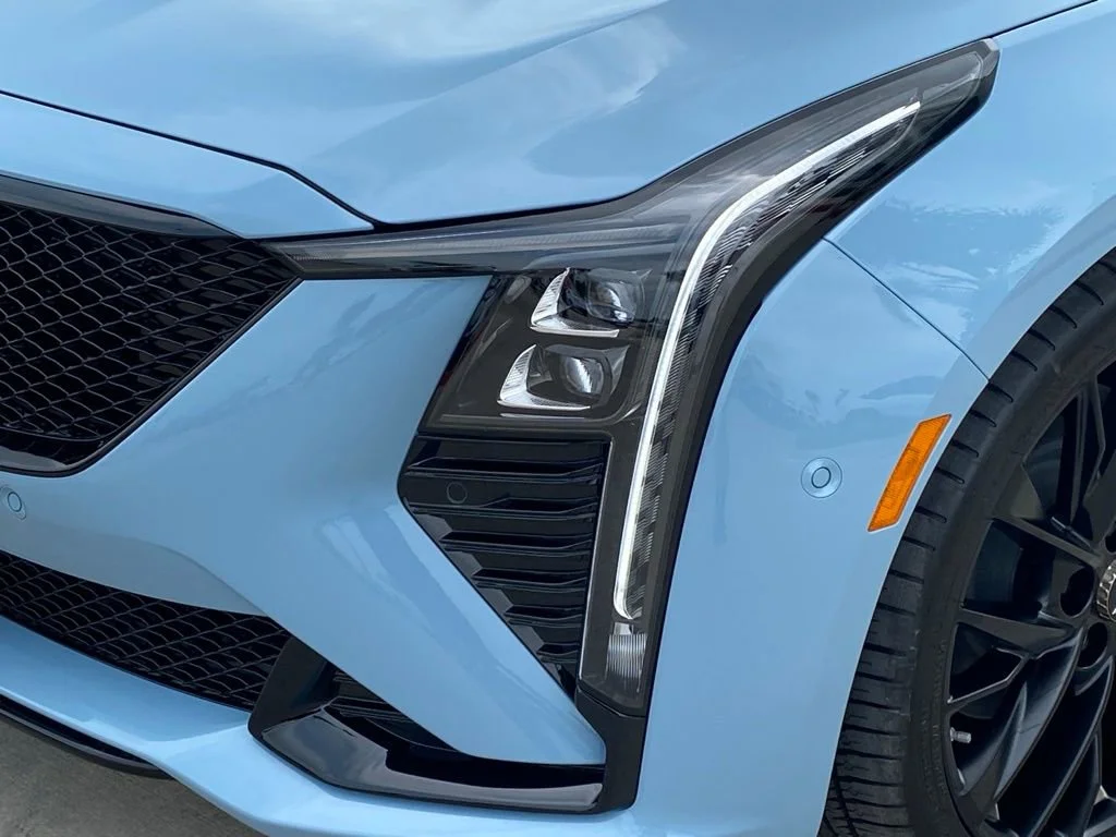 2026 Cadillac CT5 V-Series - Photo 7