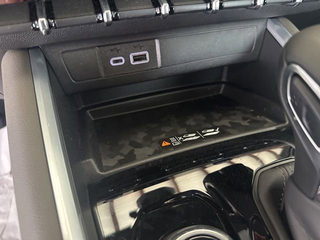 2026 Chevrolet Colorado ZR2 - Photo 16
