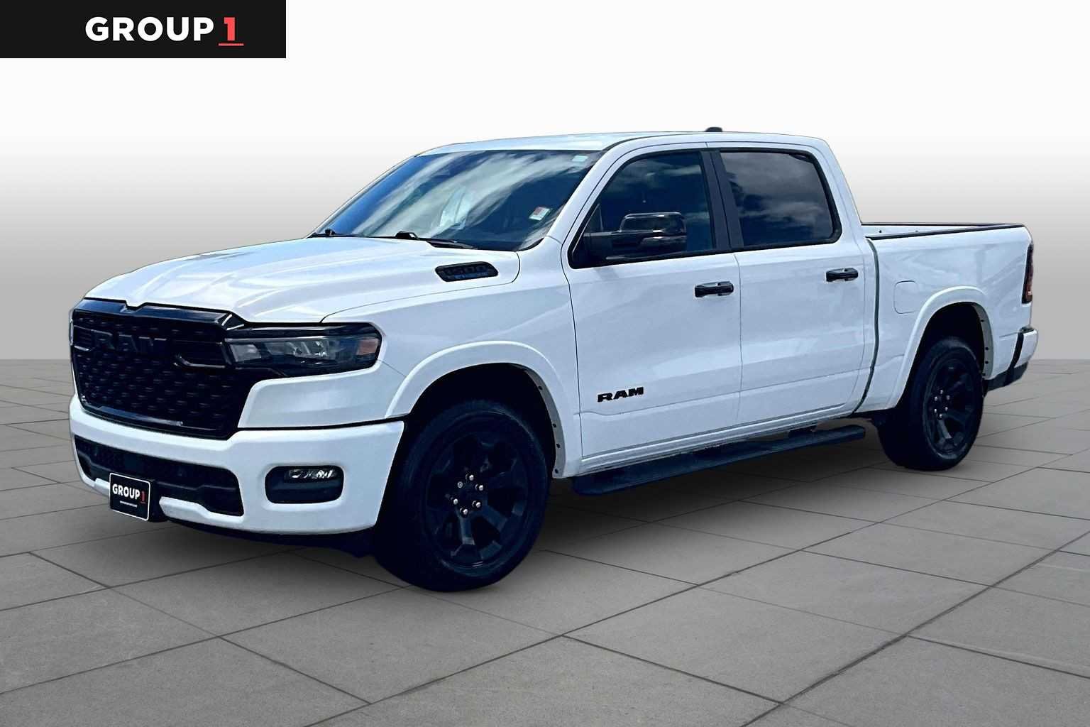 2025 RAM 1500 Big Horn/Lone Star 4x4 Crew Cab 5'7's photo