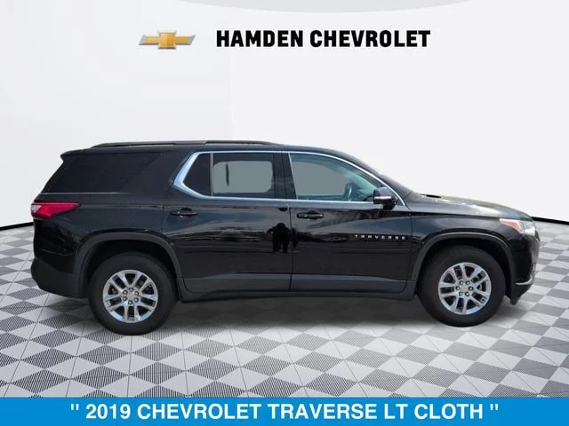 Used 2019 Chevrolet Traverse 1LT with VIN 1GNEVGKW0KJ103389 for sale in Hamden, CT