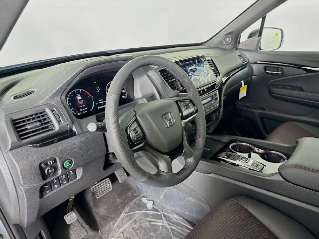 New 2026 Sonic Gray Pearl Honda Black Edition image 3