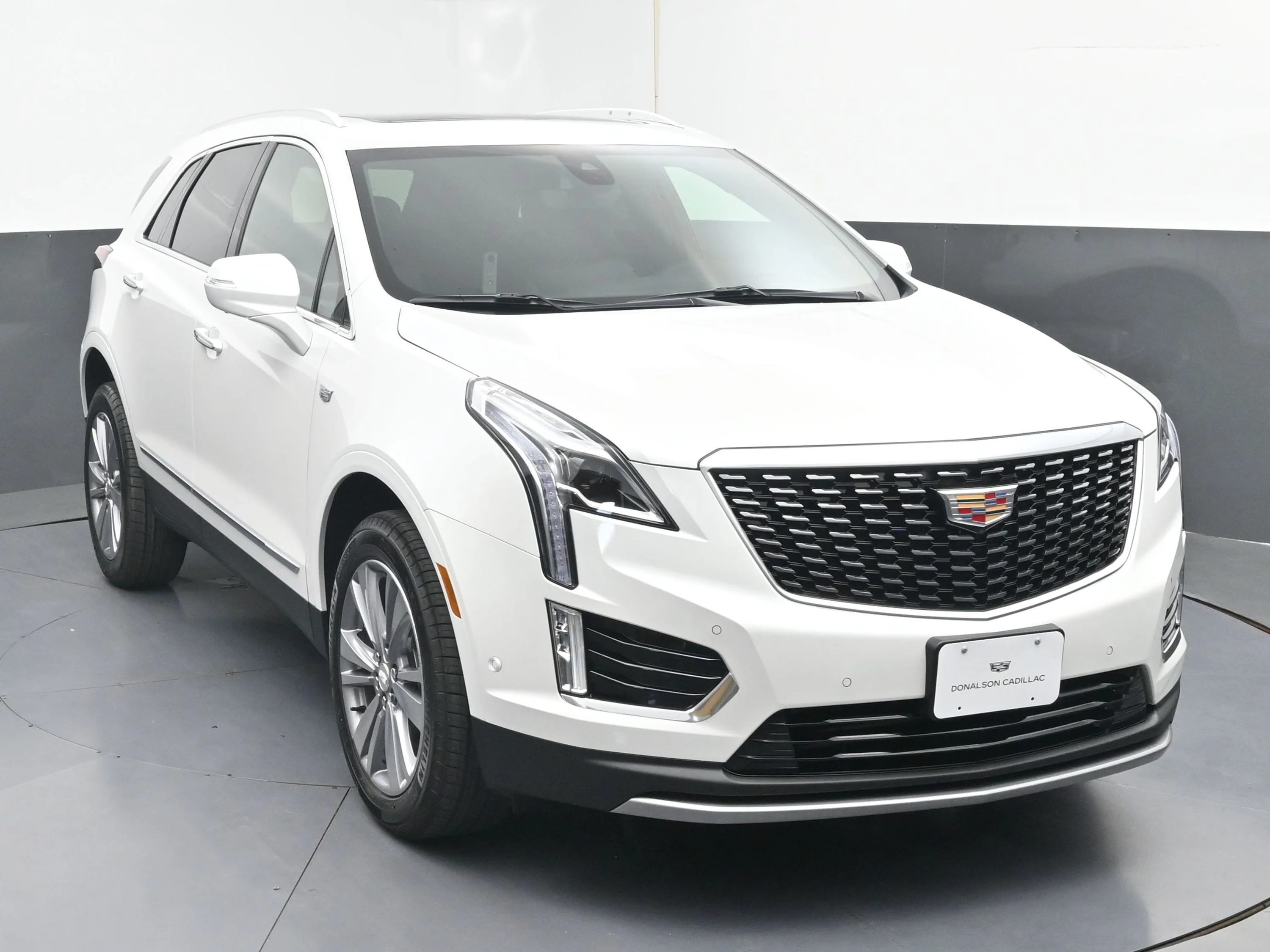 2026 Cadillac XT5 Premium Luxury - Photo 3