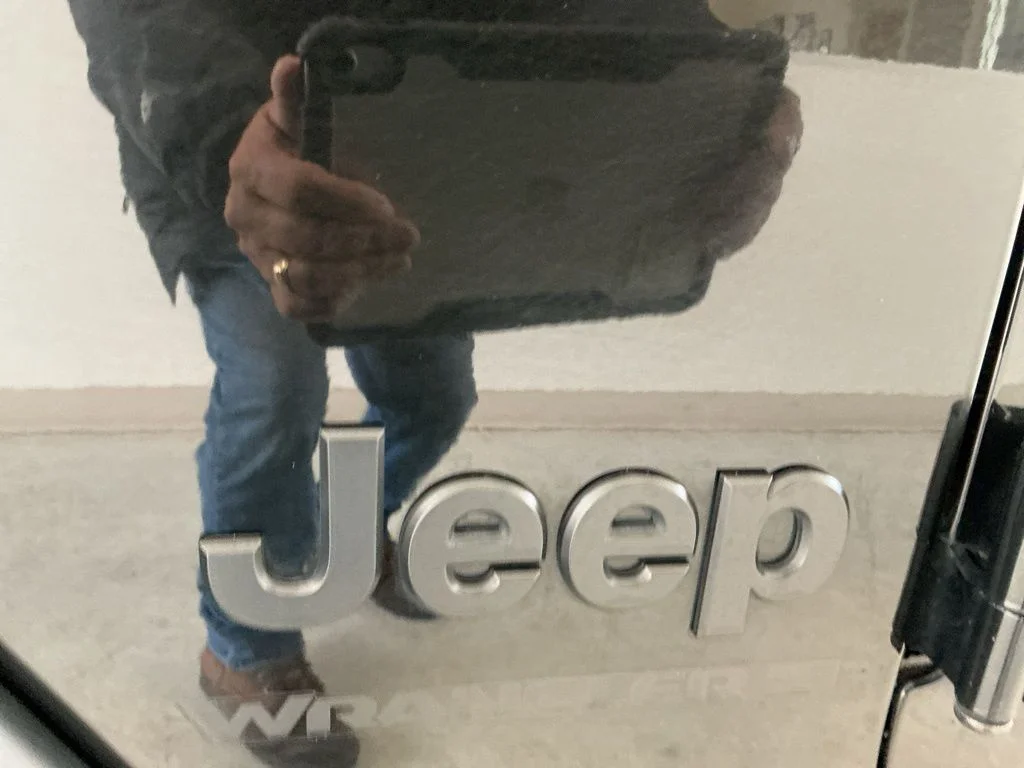 Used 2025 Black Clearcoat Jeep Sport S image 5