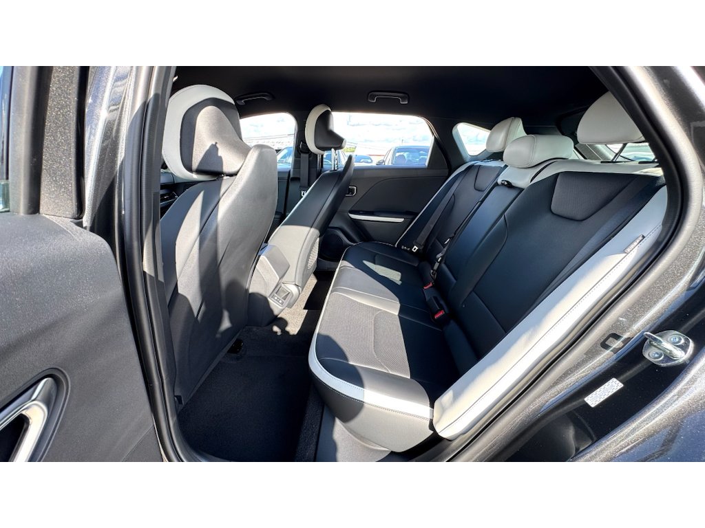 New 2026 Interstellar Gray Kia GT-Line image 25