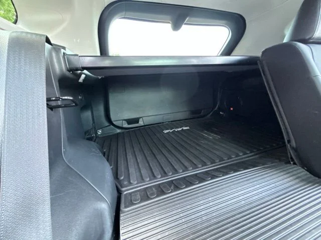 Used 2019  Toyota Limited image 49
