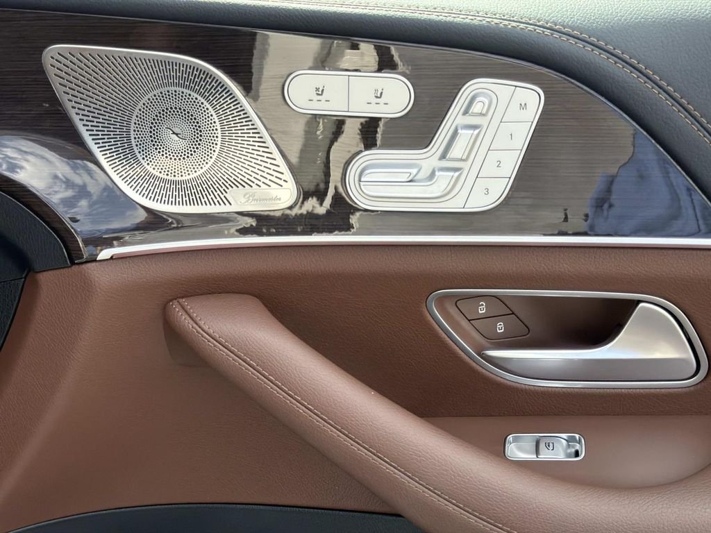 Certified Used 2024  Mercedes-Benz GLE 350 image 15