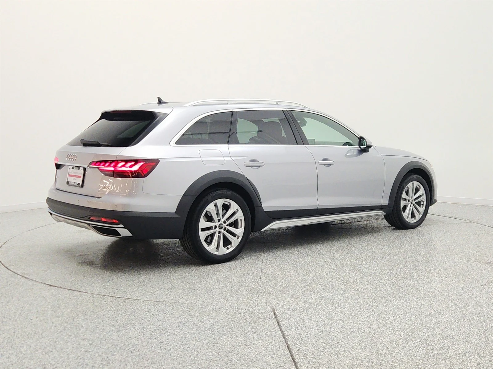 Used 2023 Florett Silver Metallic Audi Premium Plus 45 TFSI quattro image 5