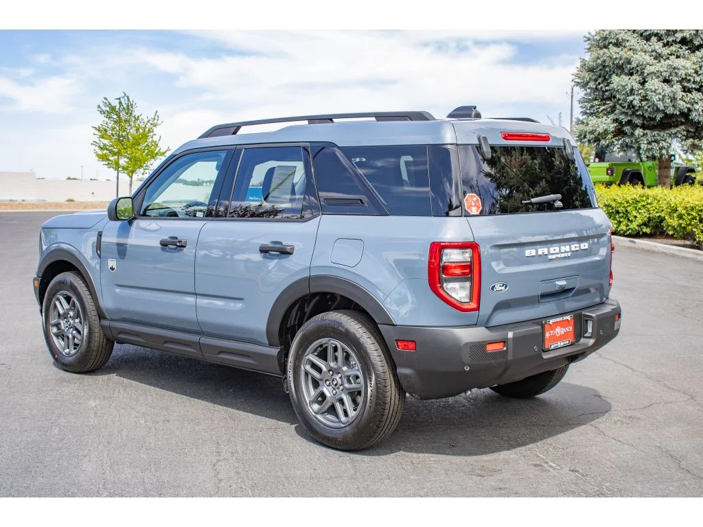 New 2026 AZURE GRAY METALLIC Ford Big Bend image 6