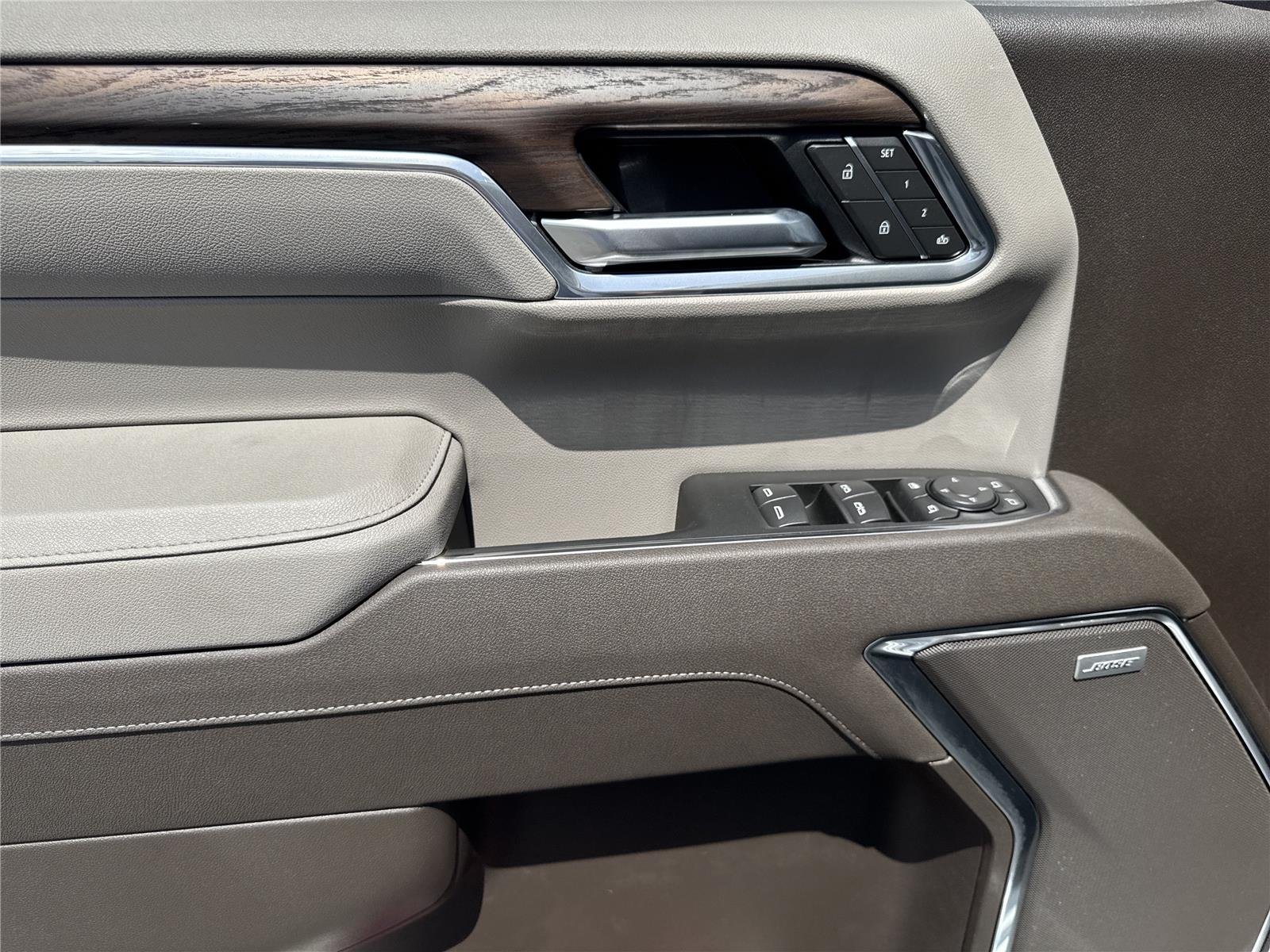 New 2026 Summit White GMC SLT image 18