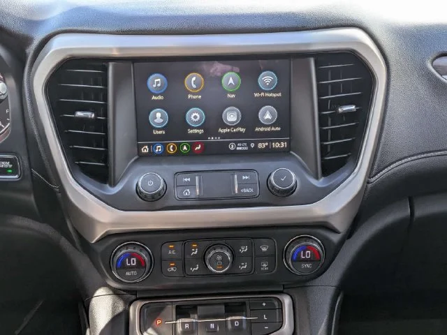 Used 2021 WHITE FROST TRICOAT GMC Denali image 18