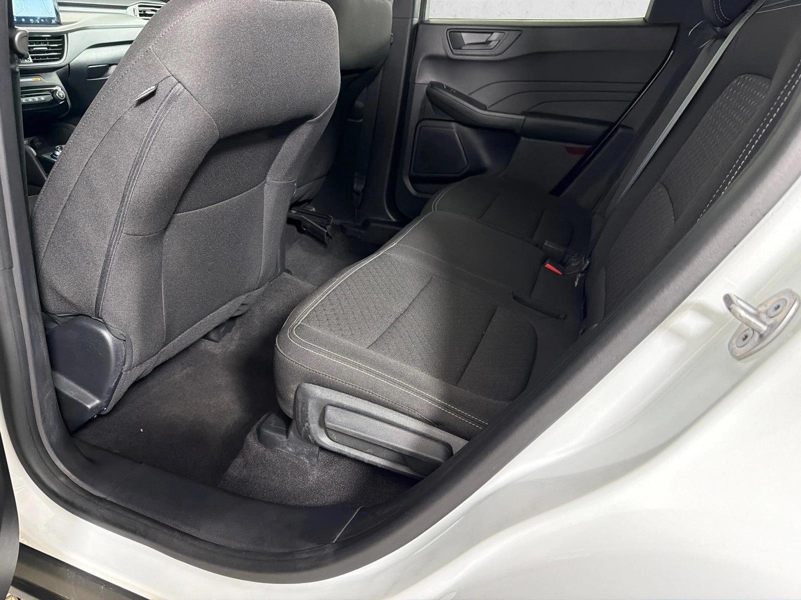 Used 2024 Oxford White Ford Active image 22