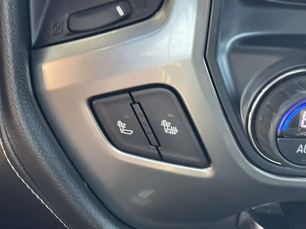 Used 2018 CAJUN RED TINTCOAT Chevrolet LTZ image 26