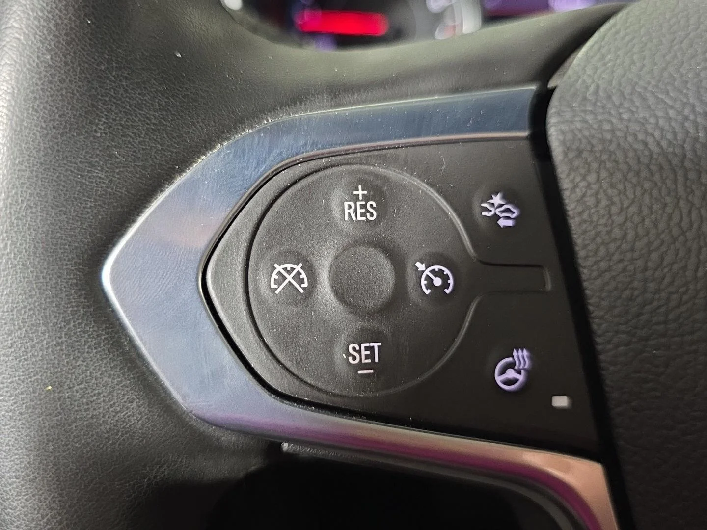 Used 2023 Sterling Gray Metallic Chevrolet RS image 21