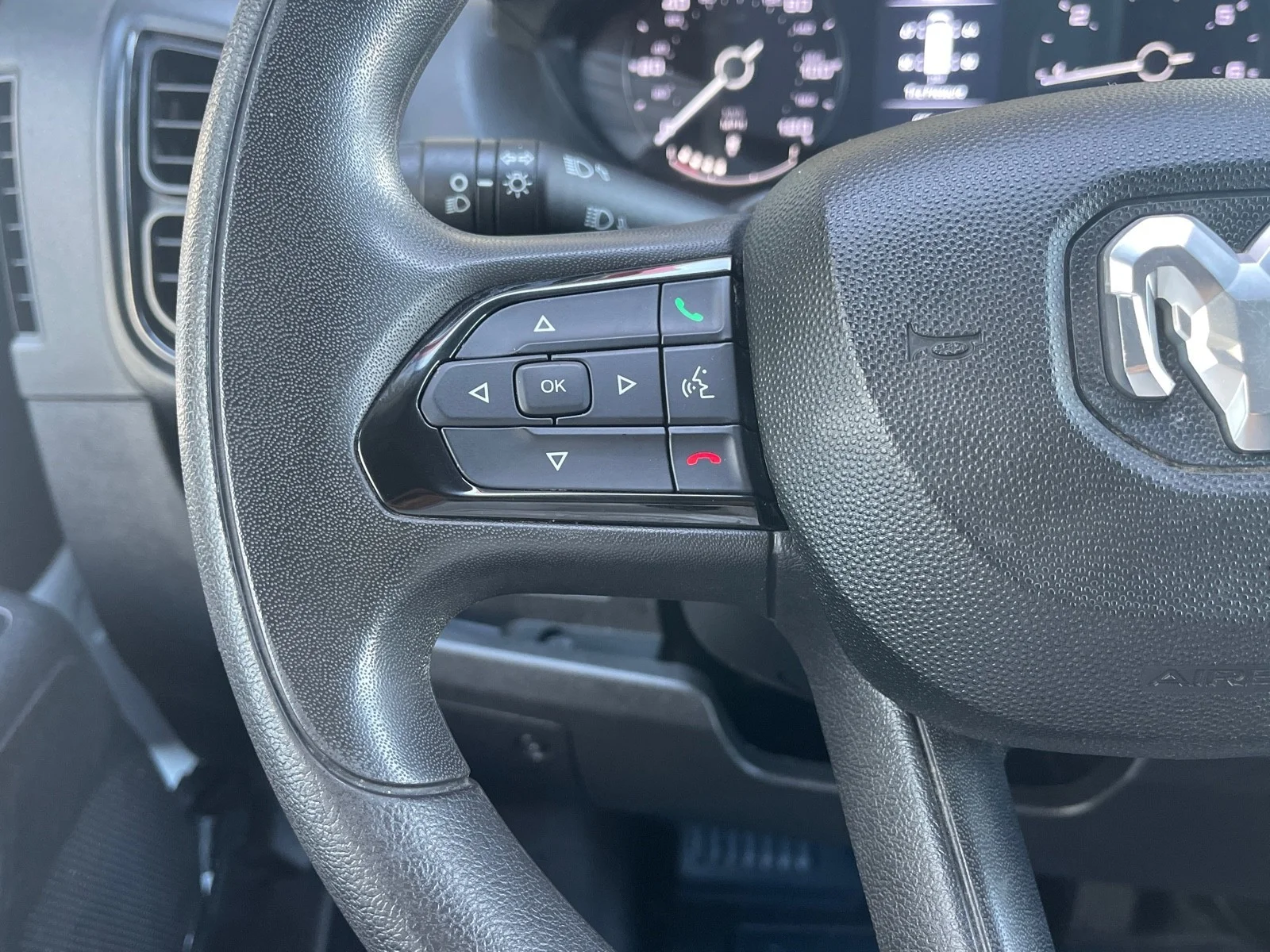 Used 2023 WHITE Ram  image 31