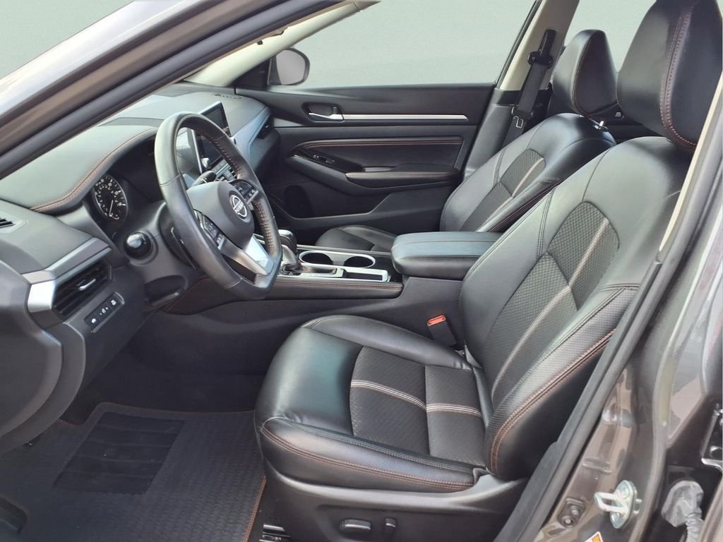 Used 2023 Gray Nissan 2.5 SR image 12