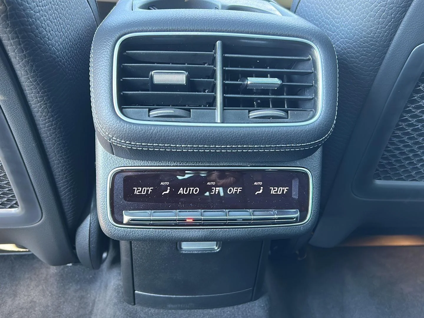 New 2026 Selenite Grey Metallic Mercedes-Benz GLS 580 image 27