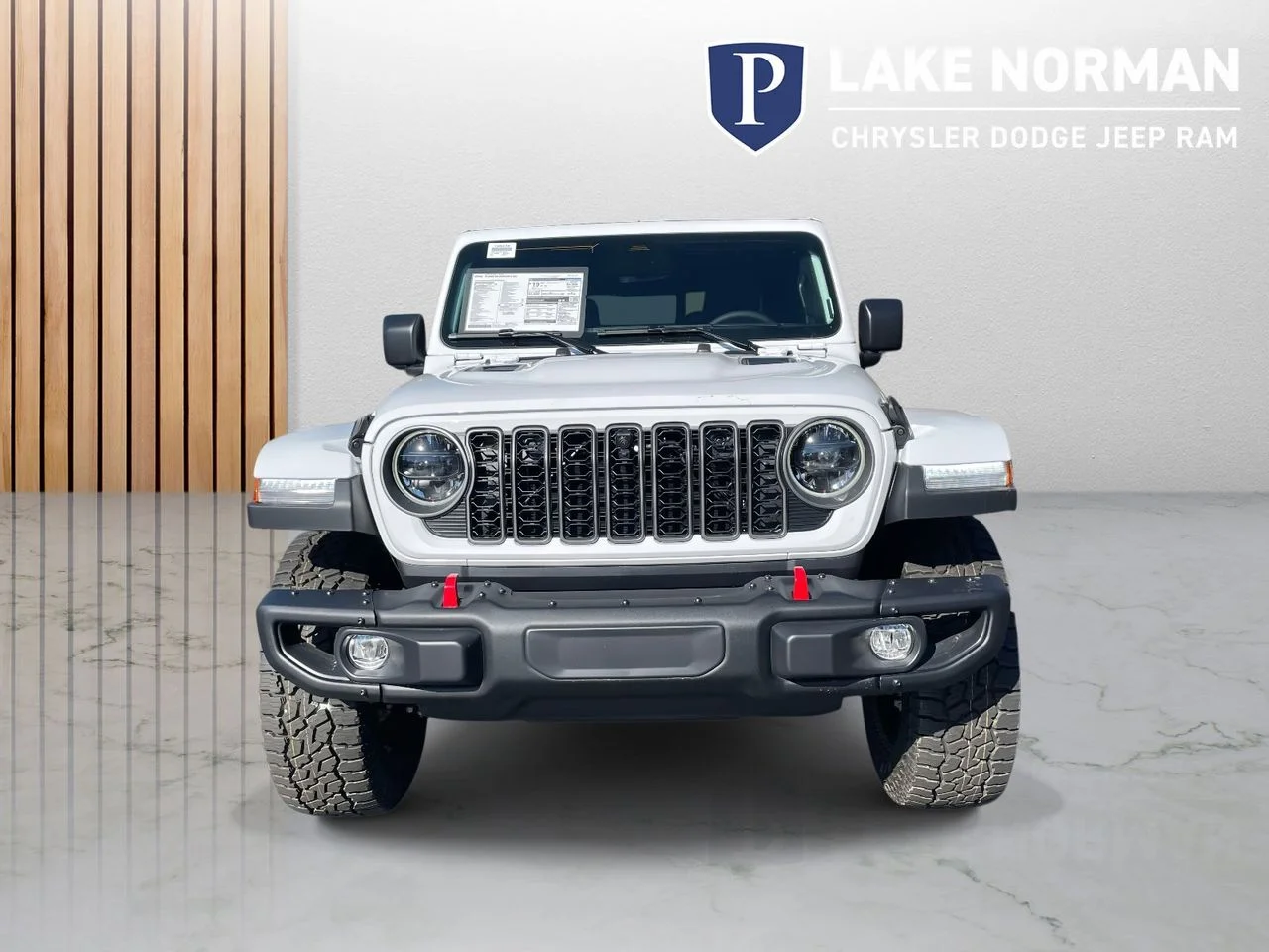 New 2026 Bright White Clear-Coat Exterior Paint Jeep Rubicon X image 3