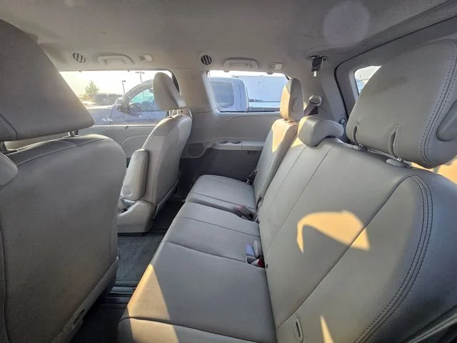 Used 2014 Shoreline Mist Toyota XLE image 14