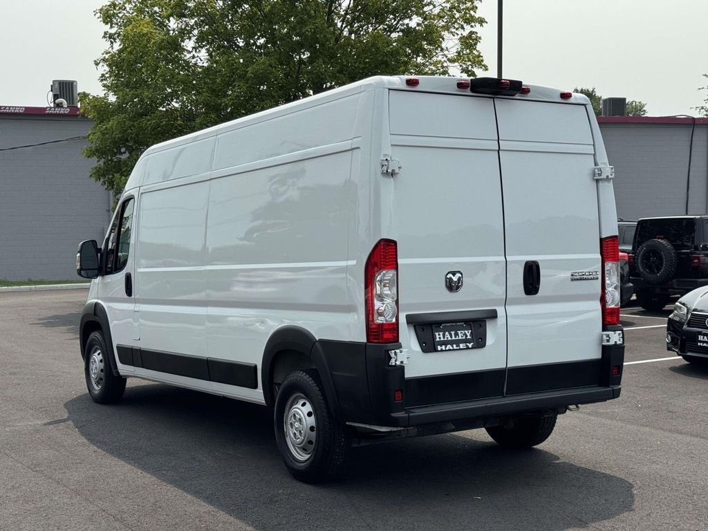 Used 2023 White Ram High Roof image 22