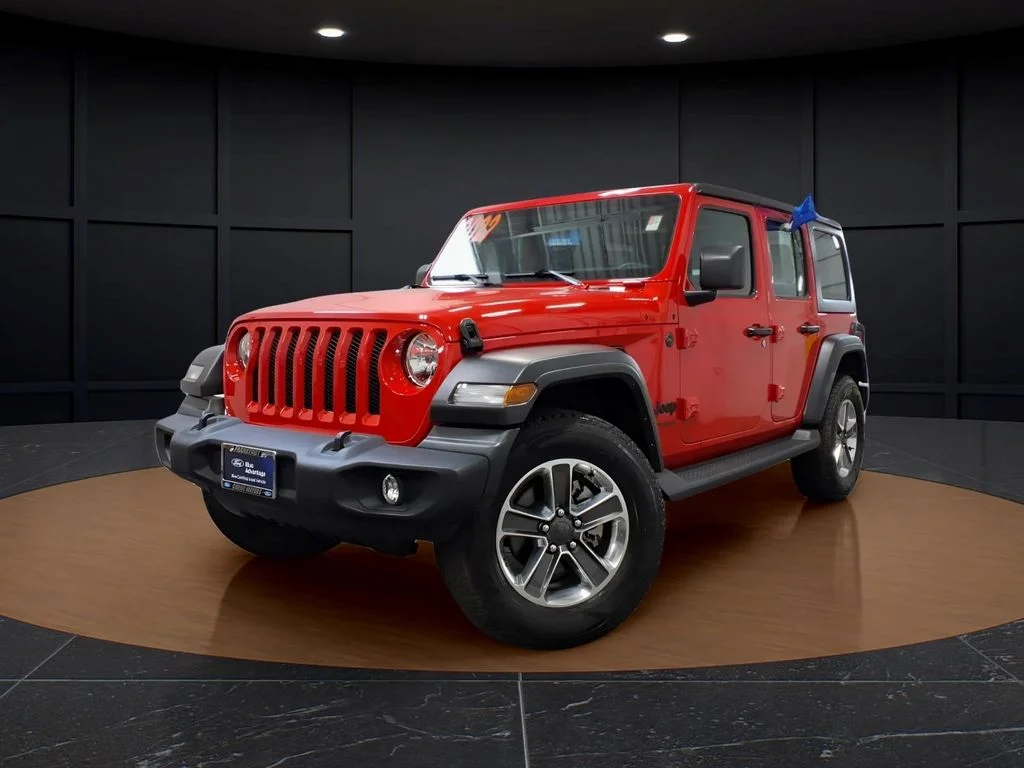 Certified Used 2022 Firecracker Red Clearcoat Jeep Unlimited Sport image 3