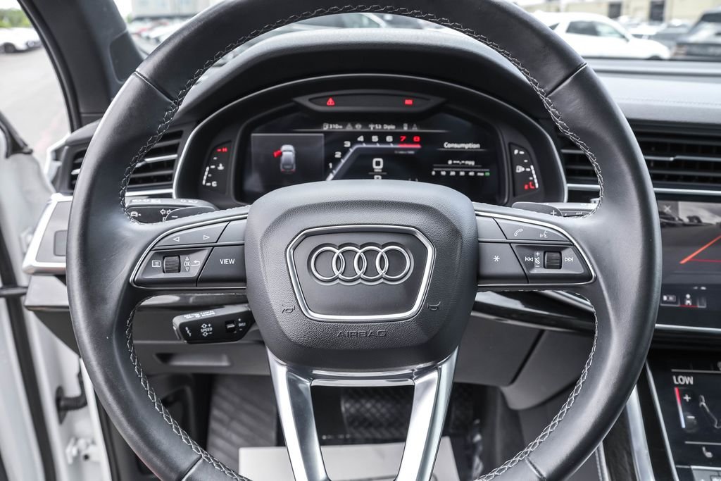 Used 2025 White Audi 55 Premium Plus image 17