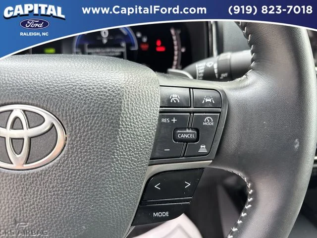 Used 2025 White Toyota SE image 23
