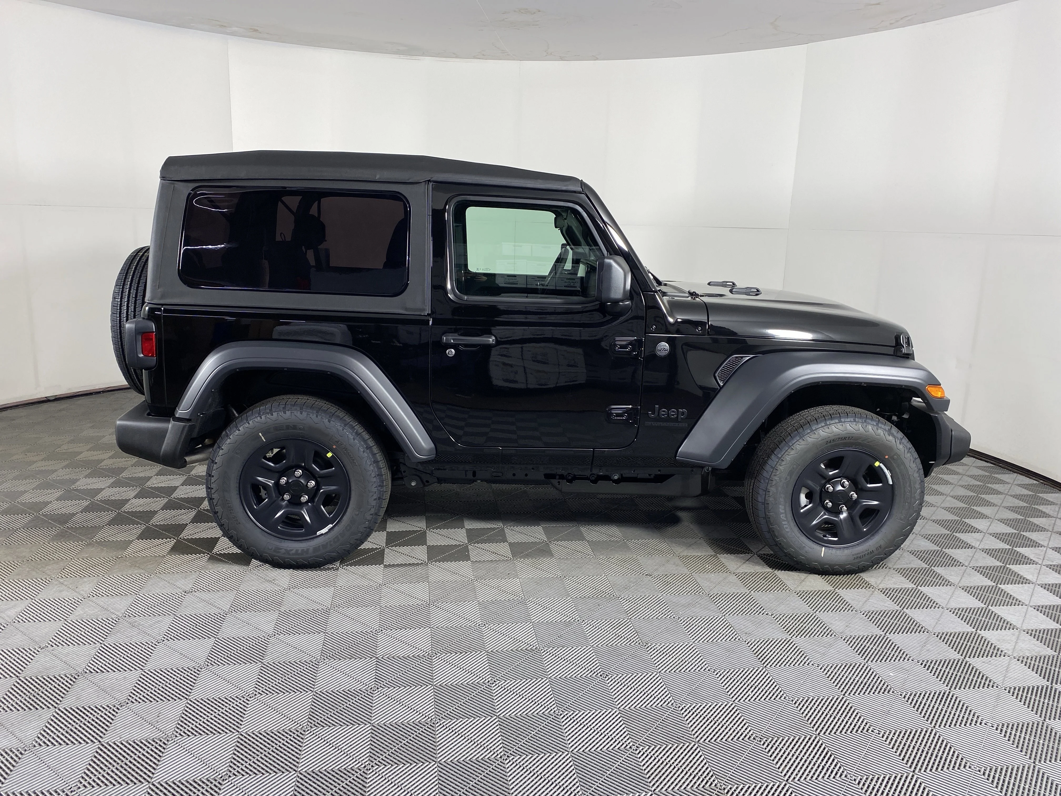 New 2026 Black Clear-Coat Exterior Paint Jeep Sport image 4