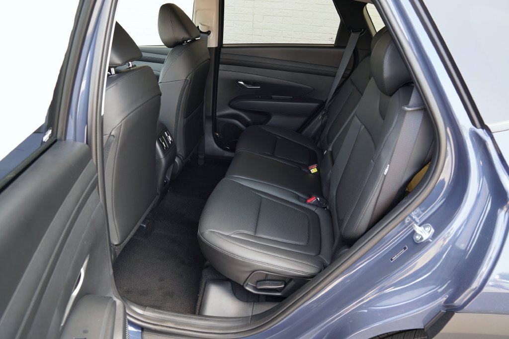 New 2026 Atlantis Blue Hyundai SEL Plus image 38