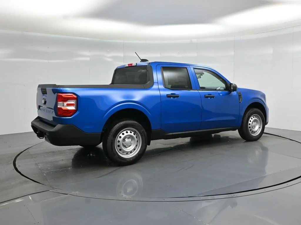 New 2026 Blue Ford XL image 22