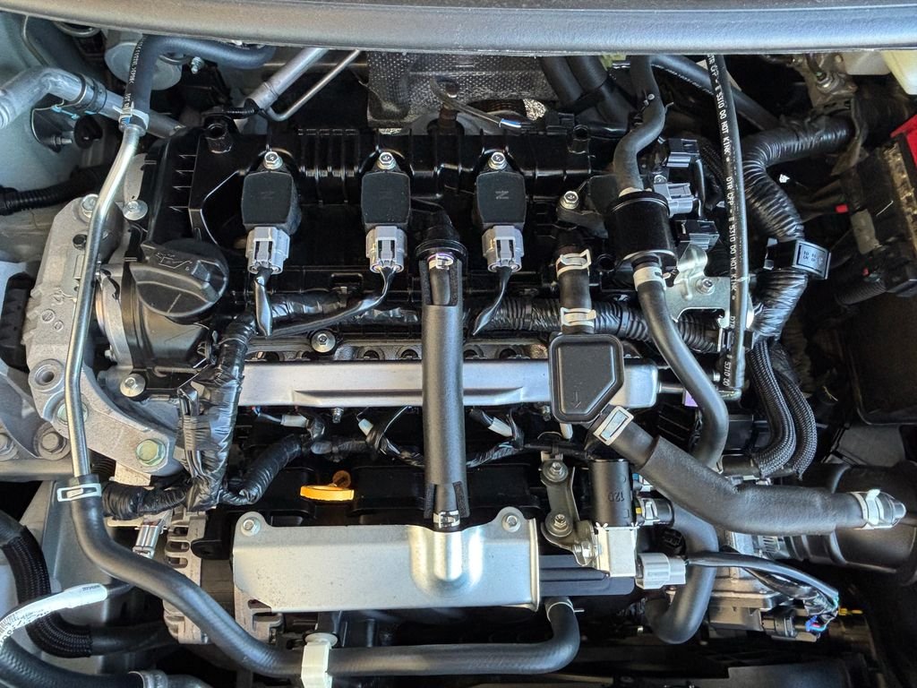 2025 Nissan Versa Sedan SV - Photo 27