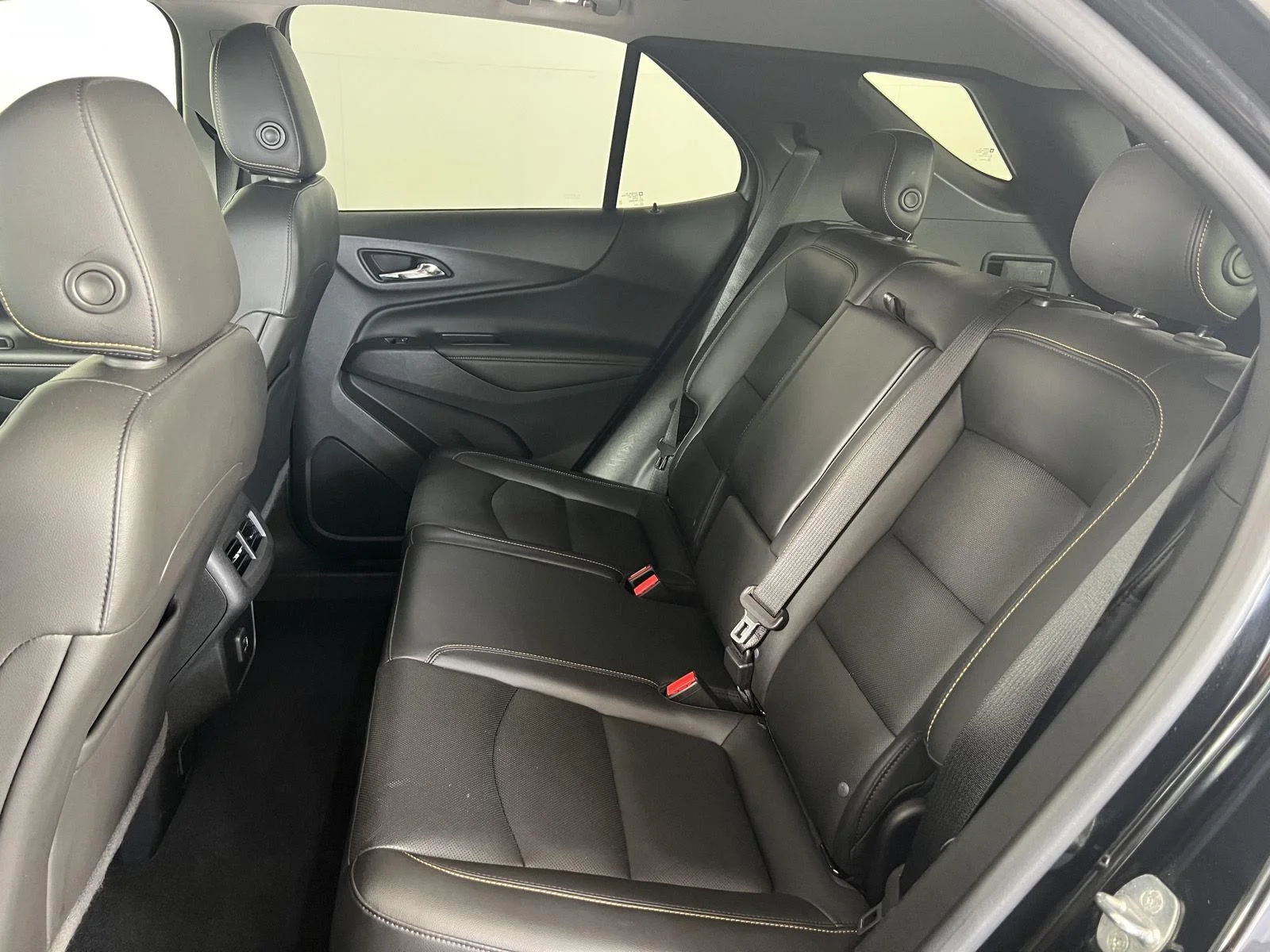 Used 2020 Mosaic Black Metallic Chevrolet Premier image 19