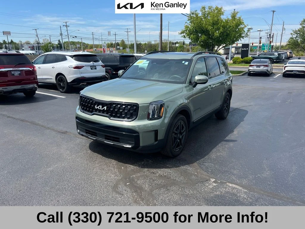 Certified Used 2024 Green Kia EX X-Line image 3