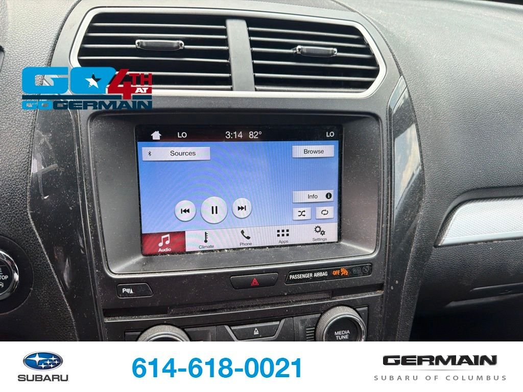 Used 2017  Ford XLT image 1