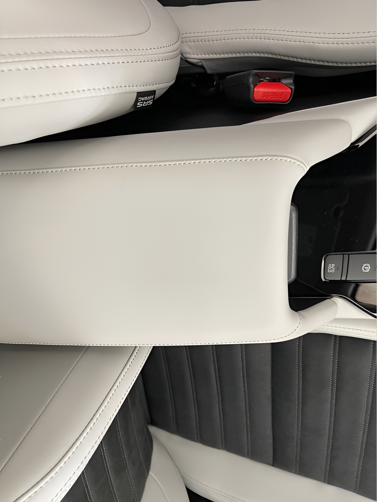 New 2026 White Diamond Mitsubishi SE image 11