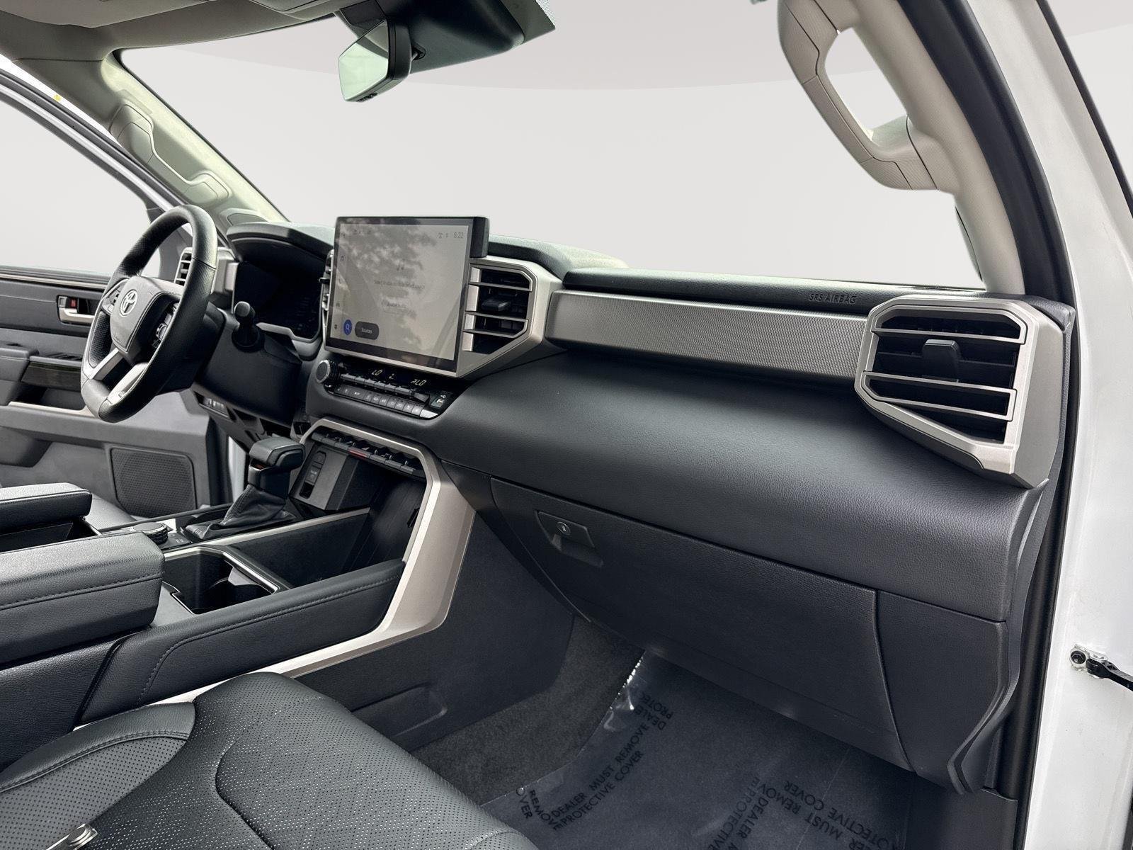 Used 2024 Ice Cap Toyota Limited image 29