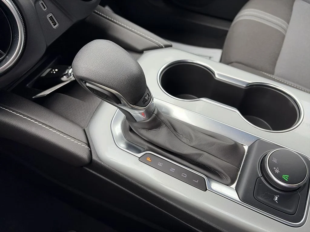 Used 2023 Gray Chevrolet LT image 19