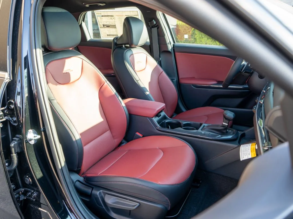 New 2026 Aurora Black Pearl Kia GT-Line image 9