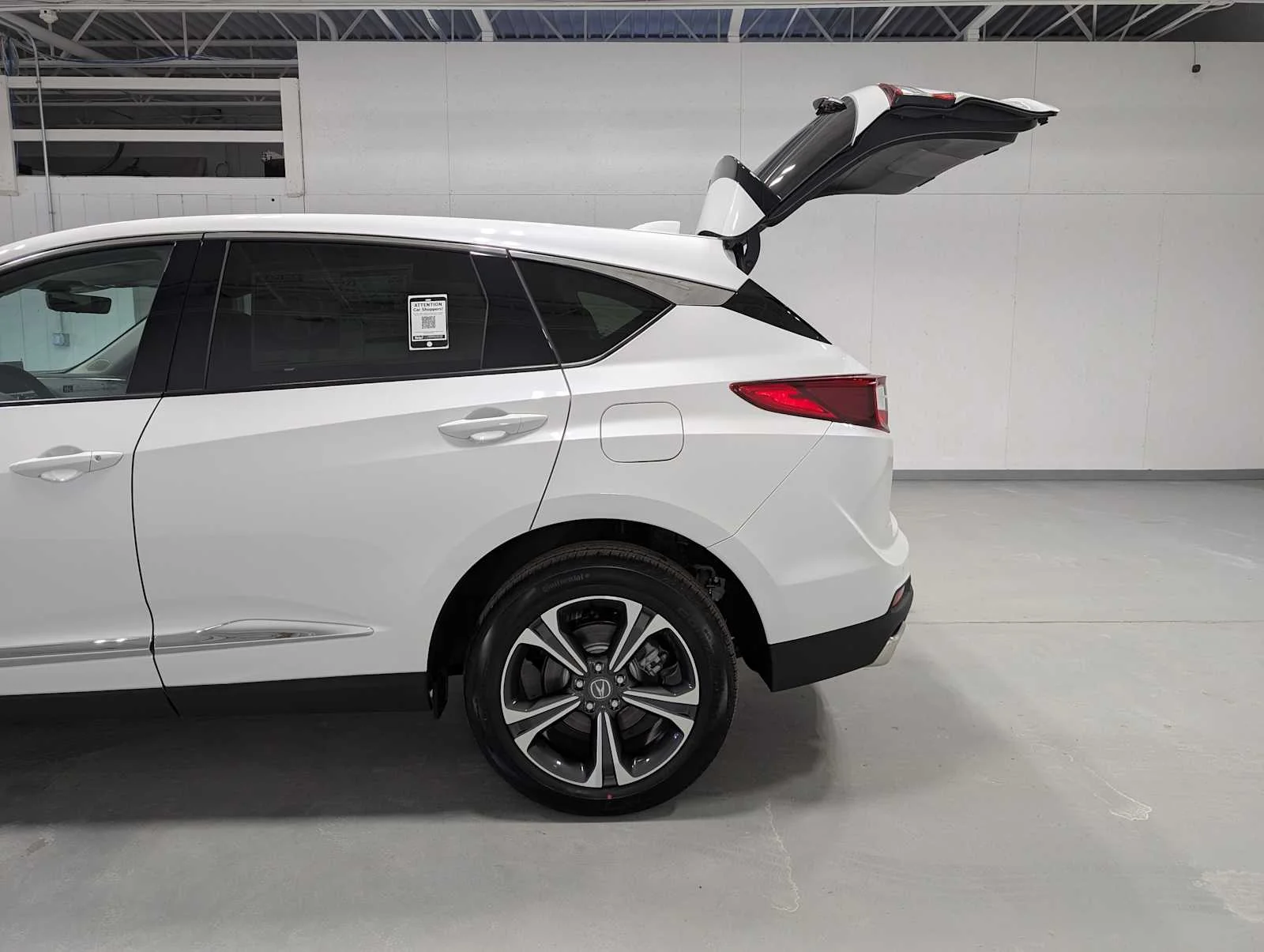 New 2026 Platinum White Pearl Acura w/Technology Package image 9