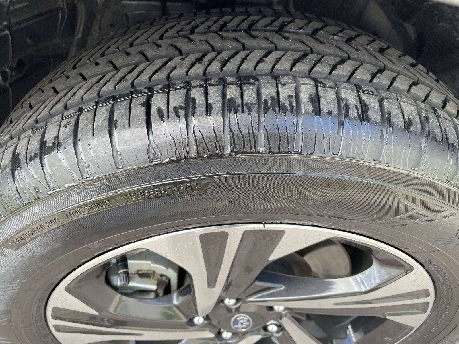 Certified Used 2024 Magnetite Gray Metallic Subaru Premium image 8