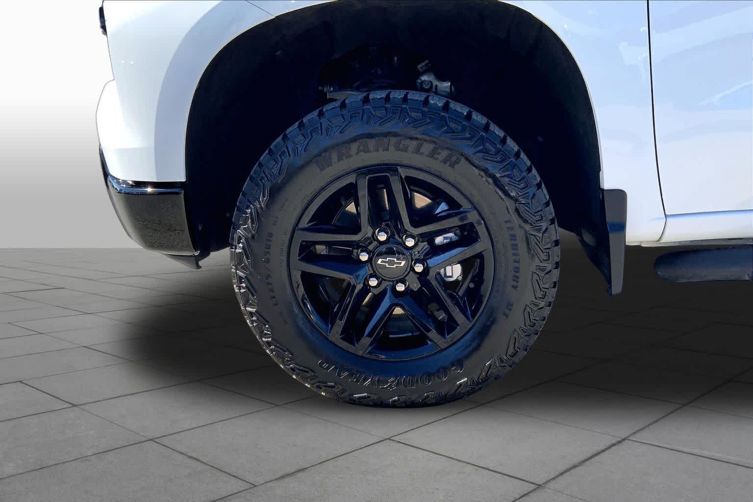 Certified Used 2024 Summit White Chevrolet LT Trail Boss image 11