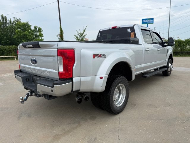Used 2017 Silver Ford XLT image 5