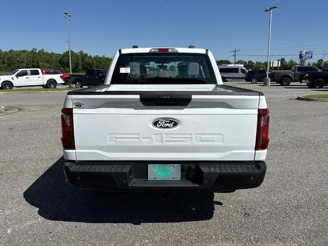 New 2026 Oxford White Ford XL image 17