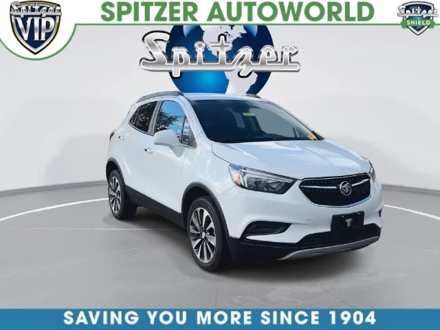 Used 2021 White Buick Preferred image 3