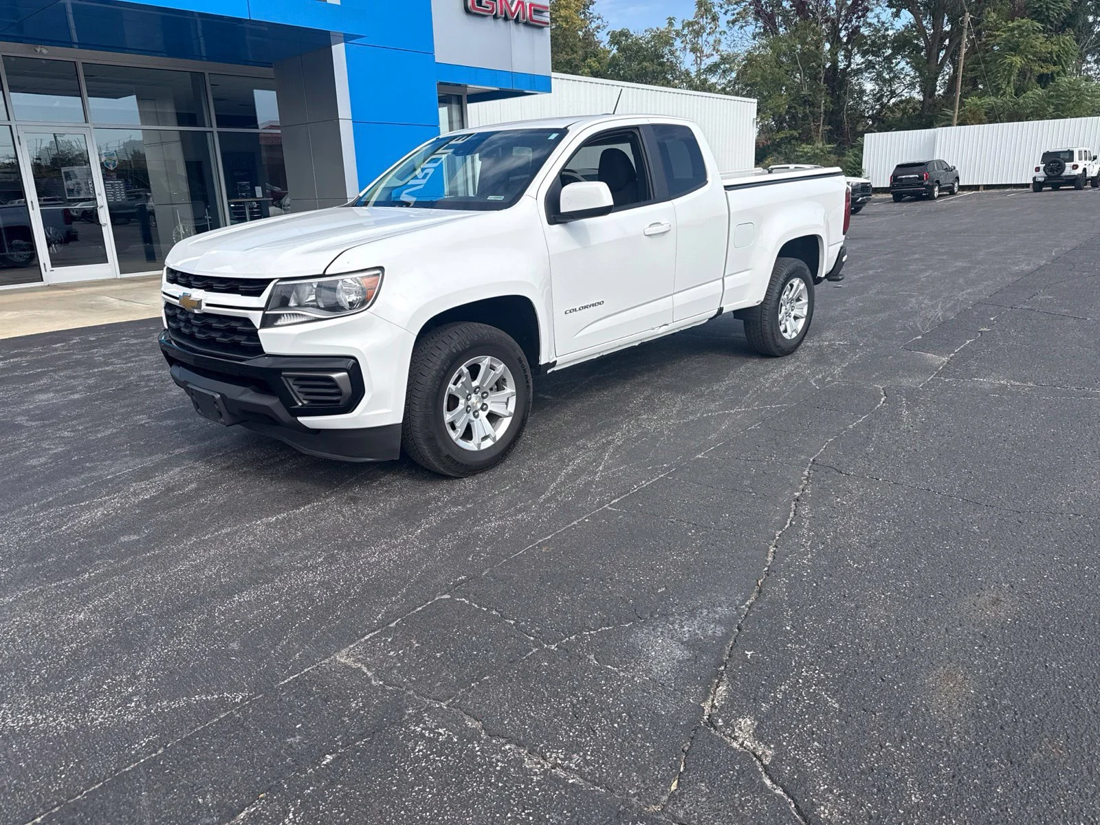 Used 2021 Chevrolet Colorado LT with VIN 1GCHSCEAXM1271261 for sale in Wabash, IN